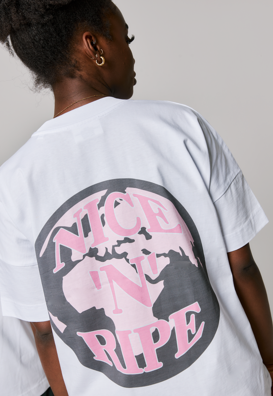 'NICE N RIPE' TEE PINK