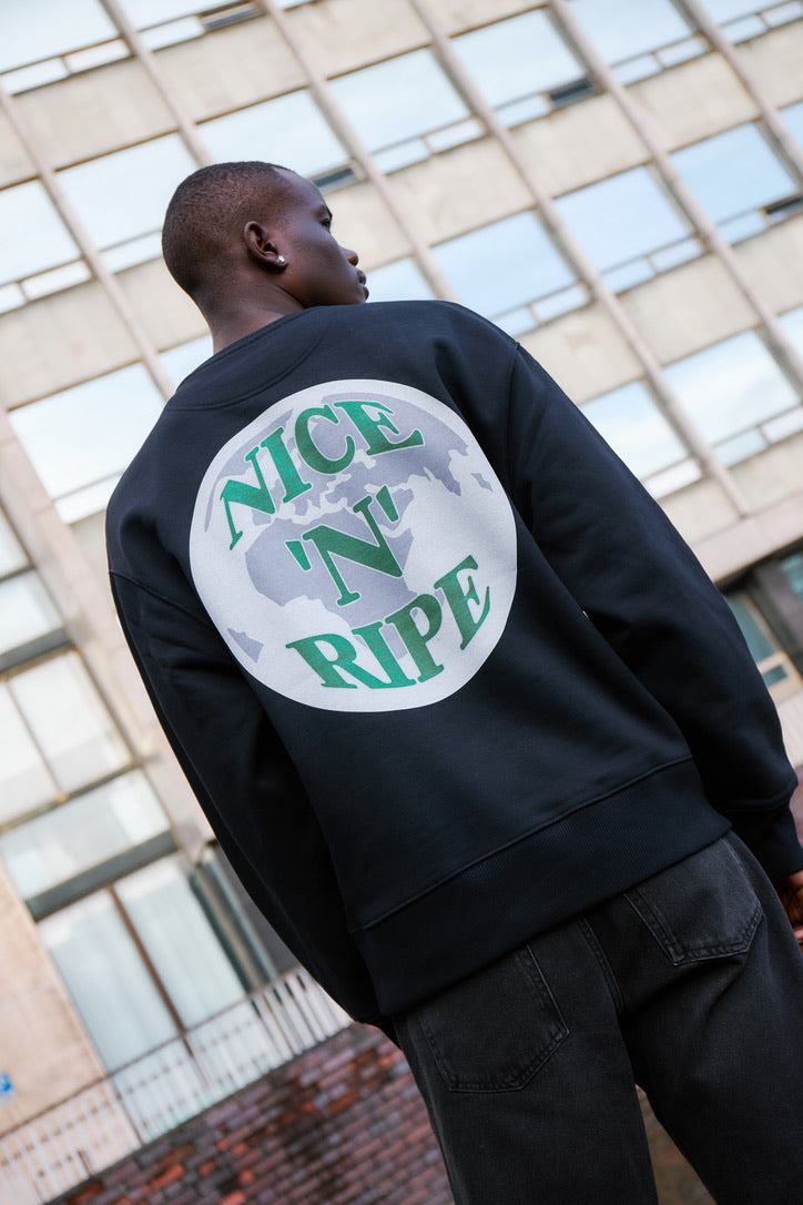 'NICE 'N' RIPE' SWEATSHIRT BLACK