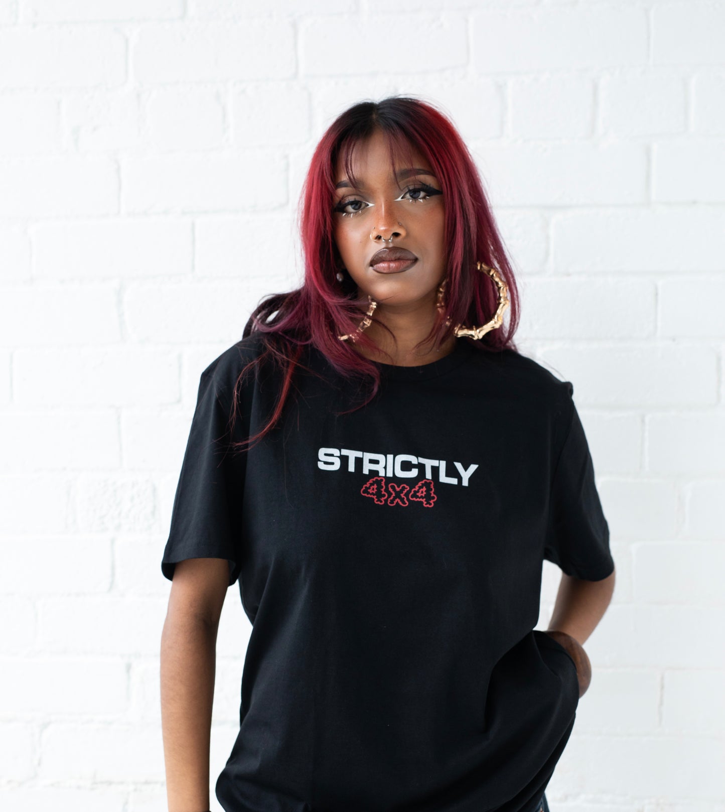 STRICTLY 4X4 TEE BLACK