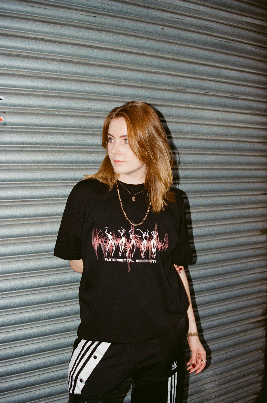 'FUNDAMENTAL MOVEMENT' TEE BLACK