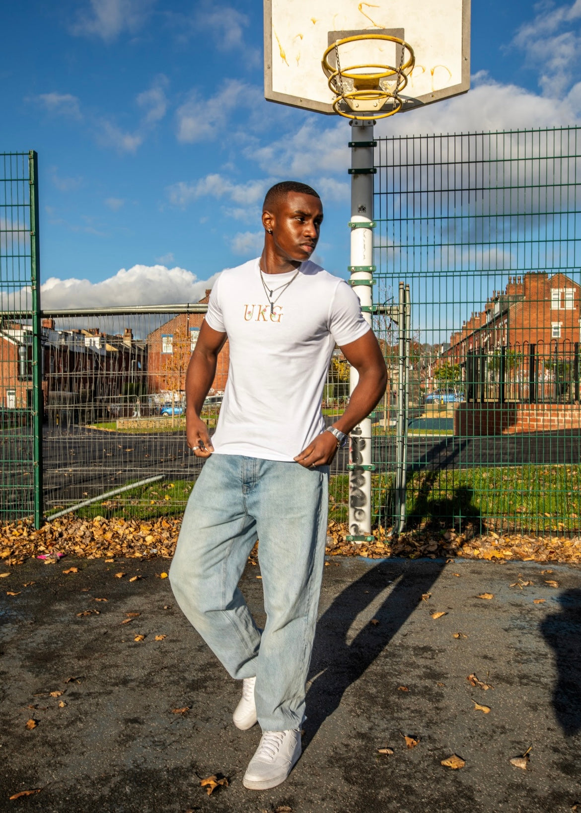 UKG FLORAL TEE WHITE