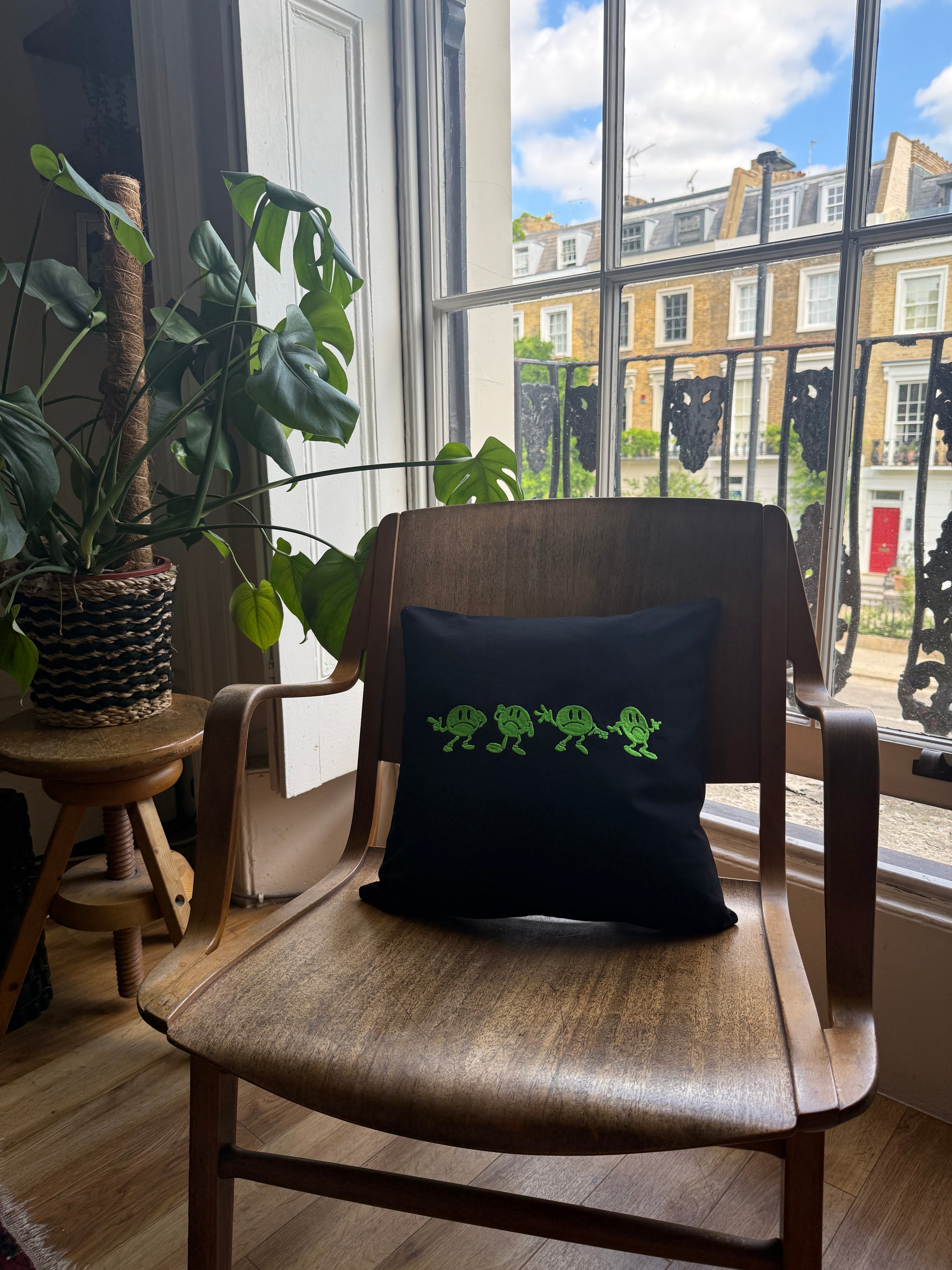 WOBBLE MAN EMBROIDERED BASSLINE CUSHION COVER (BLACK)