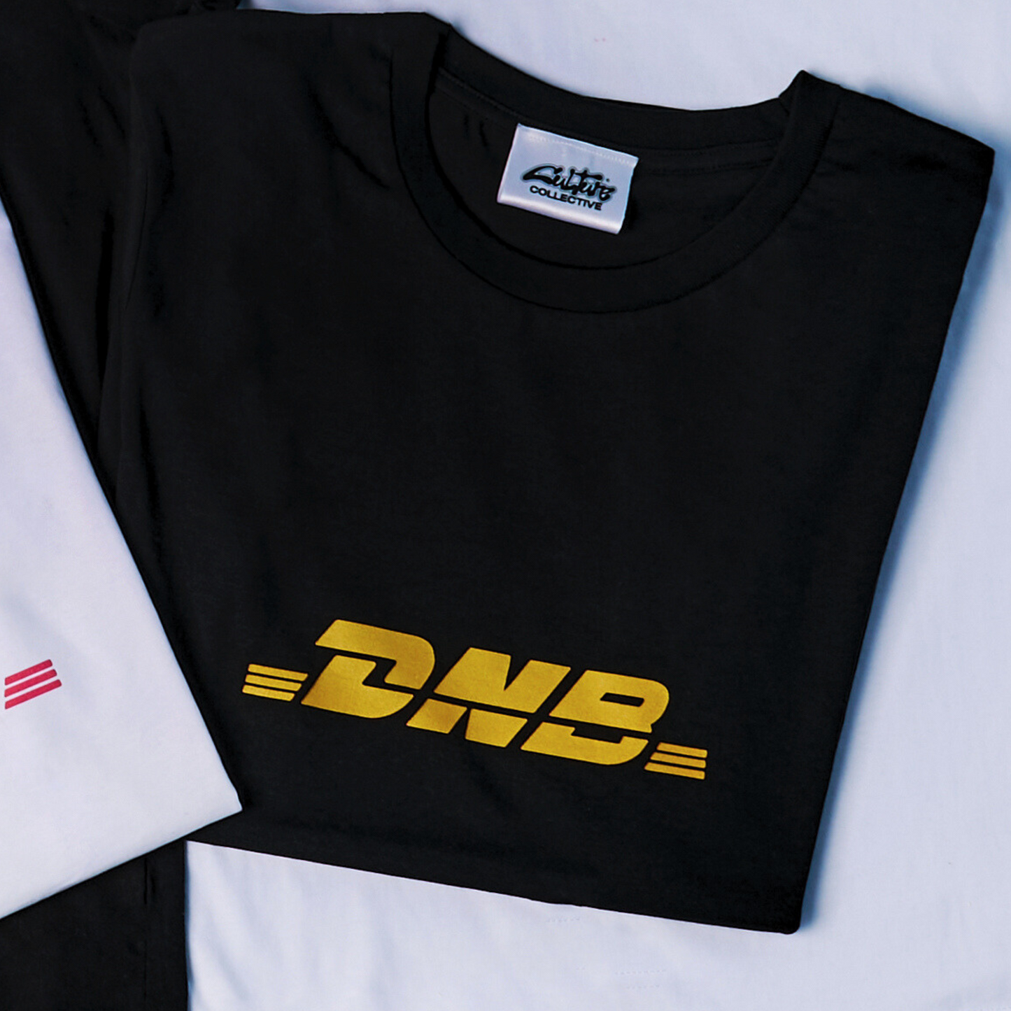 DNB DELIVERY TEE BLACK