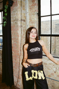 Fitted black crop top streetwear